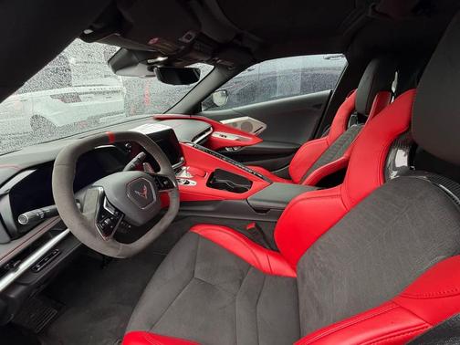 Black 2024 Chevrolet Corvette Stingray w/2LT