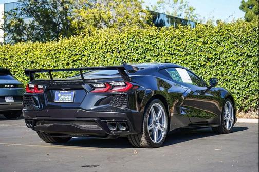 Black 2024 Chevrolet Corvette Stingray w/2LT