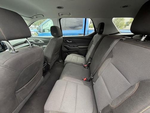 Satin Steel Metallic 2018 Chevrolet Traverse LS