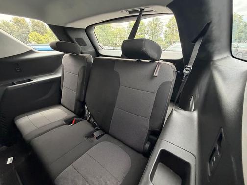Satin Steel Metallic 2018 Chevrolet Traverse LS