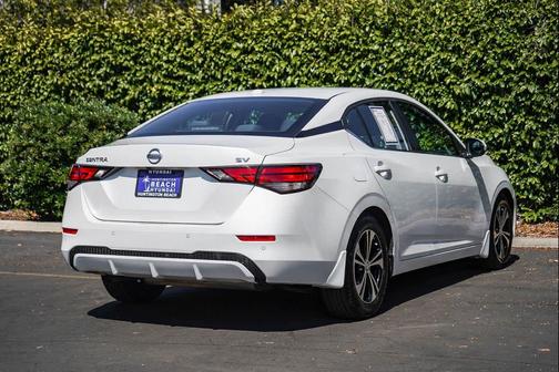 Aspen White Tricoat 2021 Nissan Sentra SV