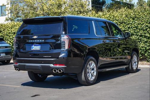 Black 2026 Chevrolet Suburban Premier