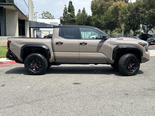 2025 Toyota Tacoma TRD Pro