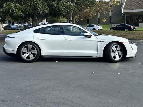 2023 Porsche Taycan RWD