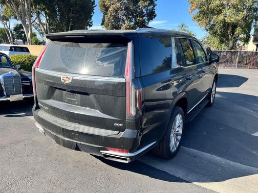 2024 Cadillac Escalade Premium Luxury