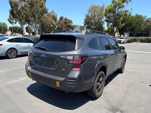 Magnetite Gray Metallic 2022 Subaru Outback Wilderness