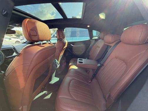 Blue 2023 Maserati Levante Modena