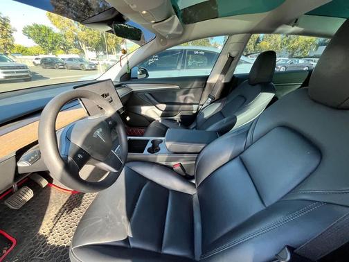 2023 Tesla Model 3 Standard Range