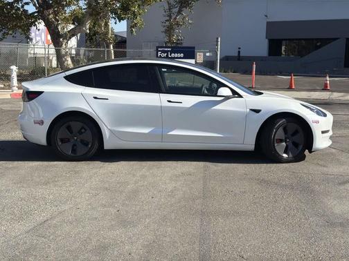 2023 Tesla Model 3 Standard Range