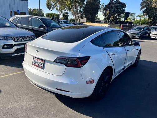 2023 Tesla Model 3 Standard Range