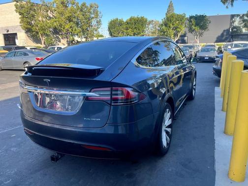 2020 Tesla Model X Long Range Dual Motor All-Wheel Drive