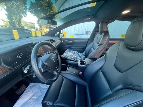 2020 Tesla Model X Long Range Dual Motor All-Wheel Drive