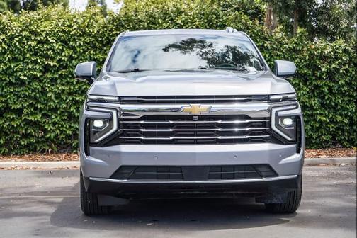 Sterling Gray Metallic 2025 Chevrolet Tahoe LT