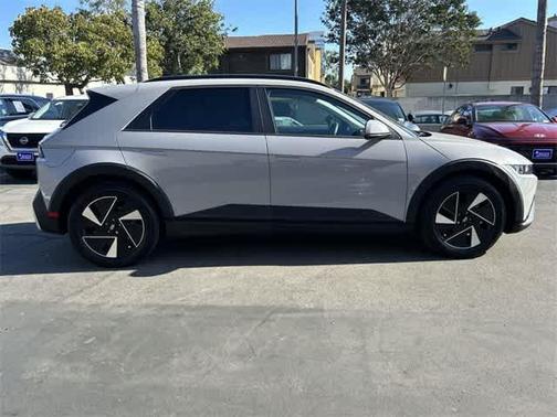 2025 Hyundai IONIQ 5 SEL