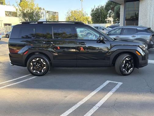 2025 Hyundai SANTA FE SEL 2.4