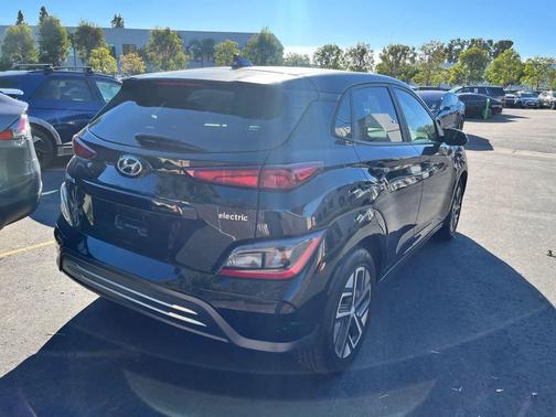 2023 Hyundai KONA EV SE