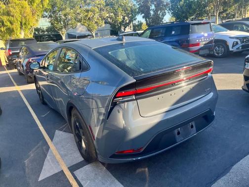 2024 Toyota Prius LE