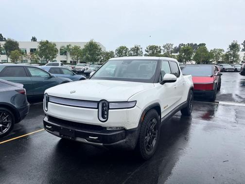 2023 Rivian R1T Adventure Quad Motor Large Pack
