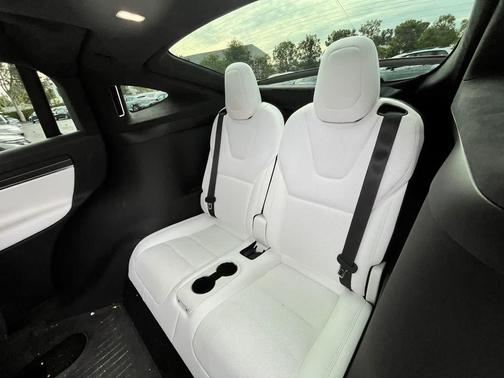 2023 Tesla Model X Plaid Tri Motor All-Wheel Drive