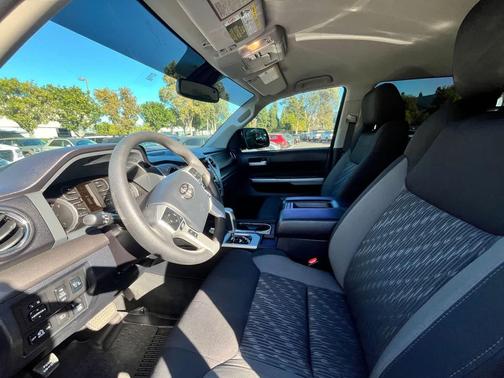 2020 Toyota Tundra SR5