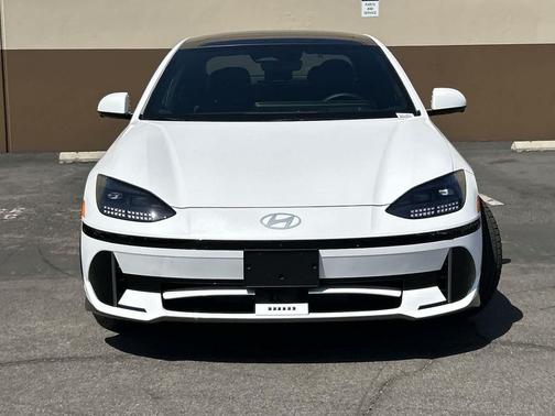 2025 Hyundai IONIQ 6 Limited