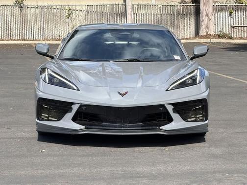 2025 Chevrolet Corvette Stingray w/2LT