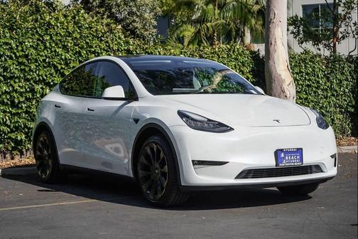 Pearl White Multi-Coat 2021 Tesla Model Y Long Range Dual Motor All-Wheel Drive