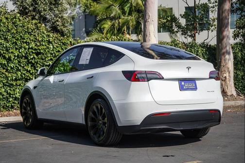 Pearl White Multi-Coat 2021 Tesla Model Y Long Range Dual Motor All-Wheel Drive