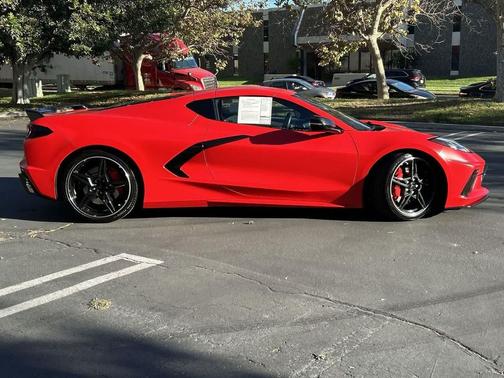 2021 Chevrolet Corvette Stingray w/2LT