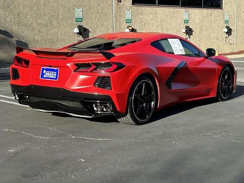 2021 Chevrolet Corvette Stingray w/2LT