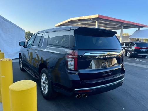 2023 Chevrolet Suburban Premier