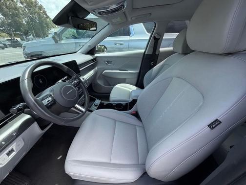Cyber Gray Metallic 2024 Hyundai KONA Limited