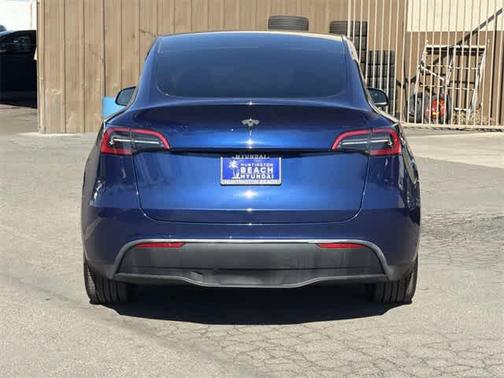 2024 Tesla Model Y Long Range Dual Motor All-Wheel Drive