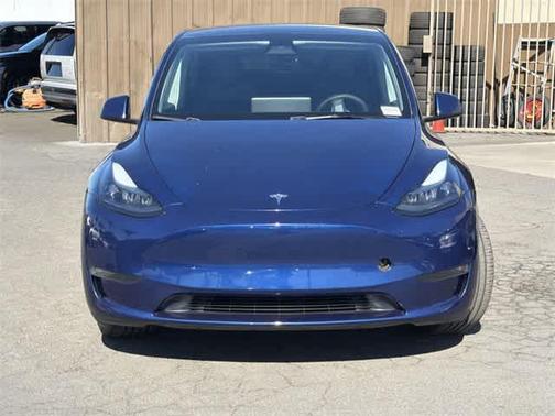 2024 Tesla Model Y Long Range Dual Motor All-Wheel Drive