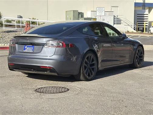 2021 Tesla Model S Plaid