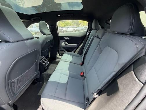 Midnight Metallic 2023 Polestar 2 Long Range Single Motor