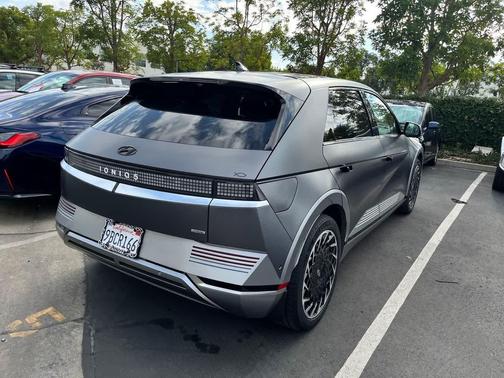 2022 Hyundai IONIQ 5 Limited