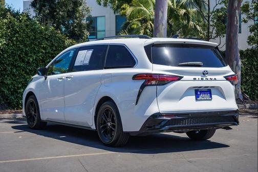 White 2022 Toyota Sienna XSE 7 Passenger