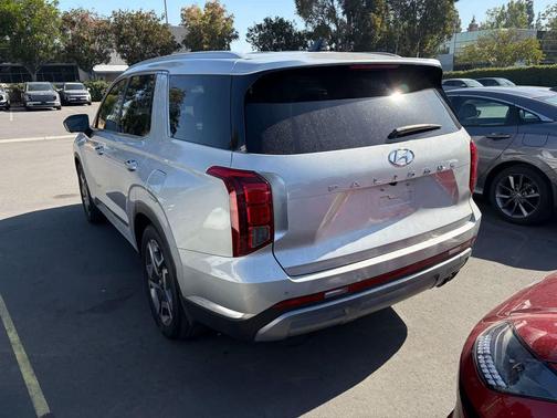 Typhoon Silver 2023 Hyundai PALISADE Limited