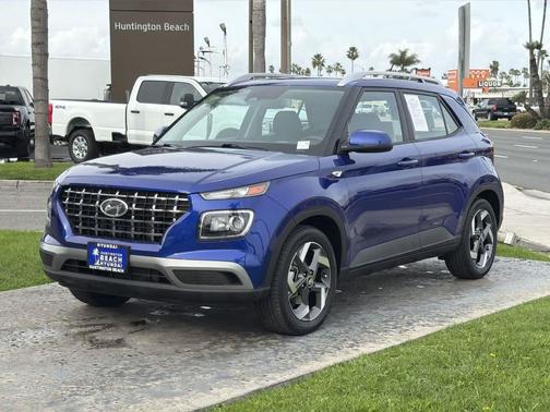2023 Hyundai VENUE SEL