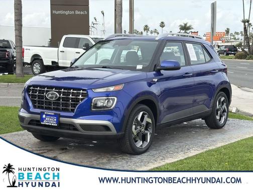 2023 Hyundai VENUE SEL