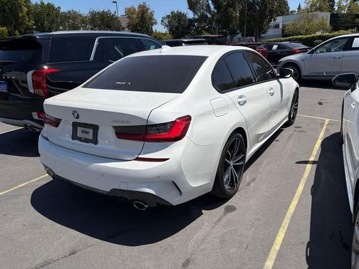 Mineral White Metallic 2020 BMW 330 330i