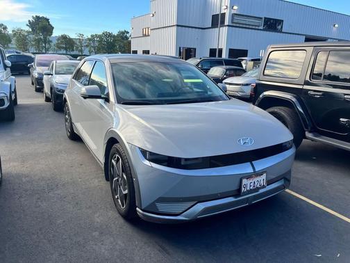 2024 Hyundai IONIQ 5 Limited