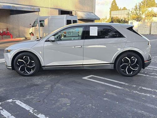 2024 Hyundai IONIQ 5 Limited