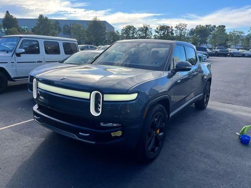 2022 Rivian R1T Adventure
