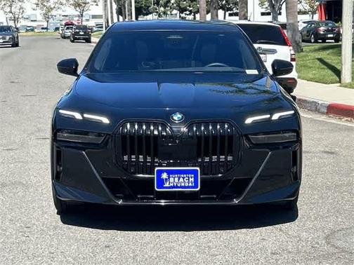 2023 BMW 740 i