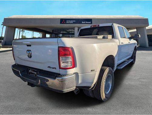 2021 RAM 3500 Big Horn Crew Cab 4x4 8' Box