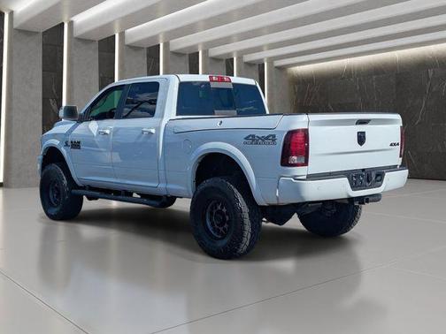 2018 RAM 2500 Laramie Crew Cab 4x4 6'4' Box