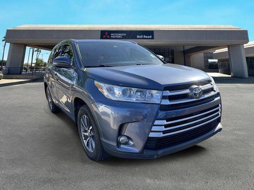 Shoreline Blue Pearl 2019 Toyota Highlander XLE