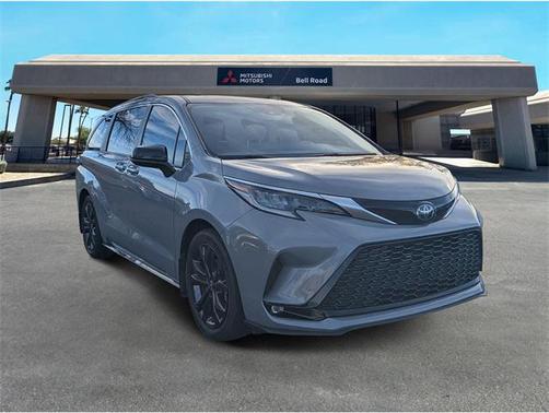 2023 Toyota Sienna XSE 7 Passenger